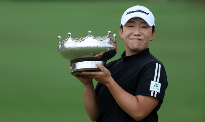 Golfers Shin JY, Lee SM win major tourneys in Australia